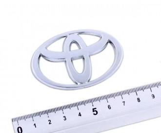 Эмблема хром Toyota малая (65x42мм) TE-006