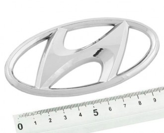 Эмблема хром Hyundai (130x65мм) HW-004
