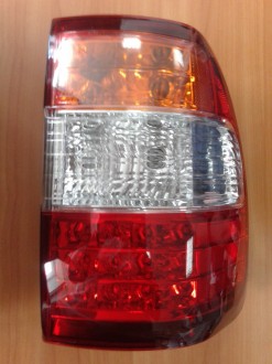 Фонарь задний TOYOTA LAND CRUISER 100 05-07 диод